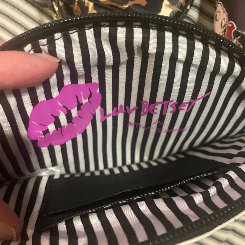 Bundle of small purses/wristlets - Picture 4 of 11